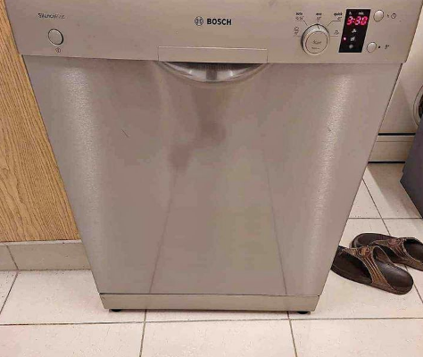 Bosch Dishwasher Two Recks For Sale