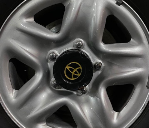 Desert tyre 900 with Rims LC200 For Sale