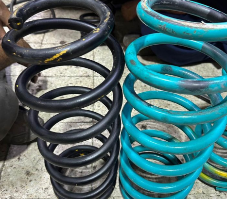 Dobinsons heavy duty 2.5 inch spring for sale