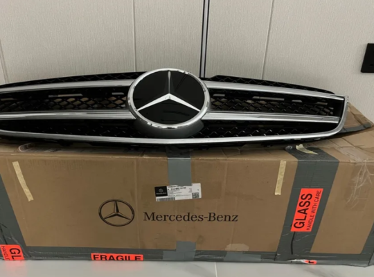 Front grill mirror Mercedes Benz Cl 500 For Sale