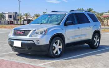 GMC Acadia 3.6l 2011 Gcc specs in great shape for