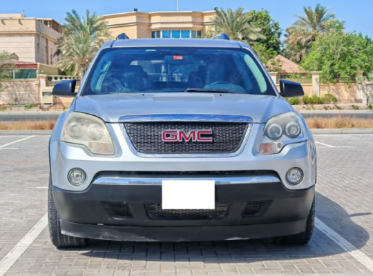 GMC Acadia 3.6l 2011 Gcc specs in great shape for