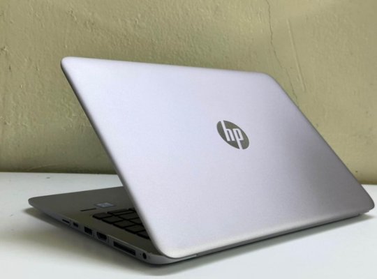 HP ELITEBOOK FOLIO 1040 G3. Core i5 6th gen For Sa