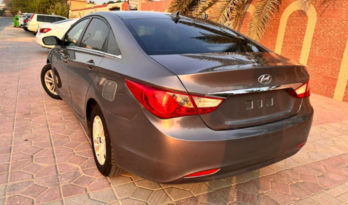 Hyundai Sonata GLS 2011 US Specs 4v 2.4l For Sale