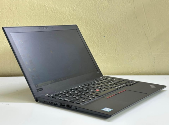 LENOVO THINKPAD X280. Core i3 8th gen For Sale