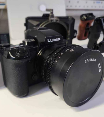 Camera Mirrorless Lumix s5ii, sigma 24mm f2 For Sa