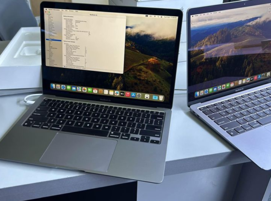 Macbook M1 16gb/256gb Complete Box For Sale