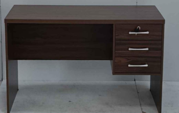 Malaysian Office desk 120cm for sale