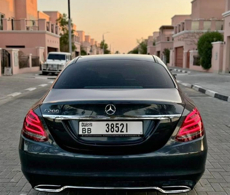 Mercedes C200 2015 GCC full option For Sale