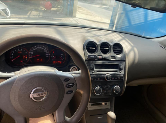 Nissan Altima American 2008 in good condition for