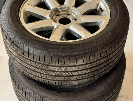 GMC SIERRA ORIGINAL RIMS AND TYRES 285/50R20 For S
