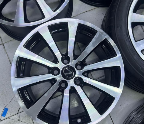 Rims lexus is 17 inch original for sale
