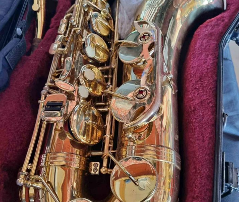 SAXOPHONE FOR SALE