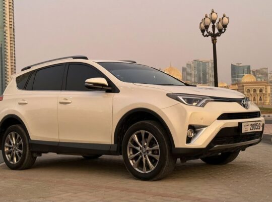 Toyota Rav4 VXR 2018 Gcc for sale