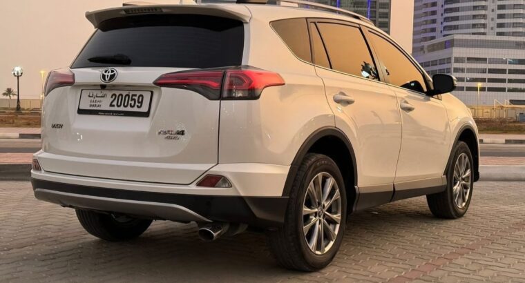 Toyota Rav4 VXR 2018 Gcc for sale