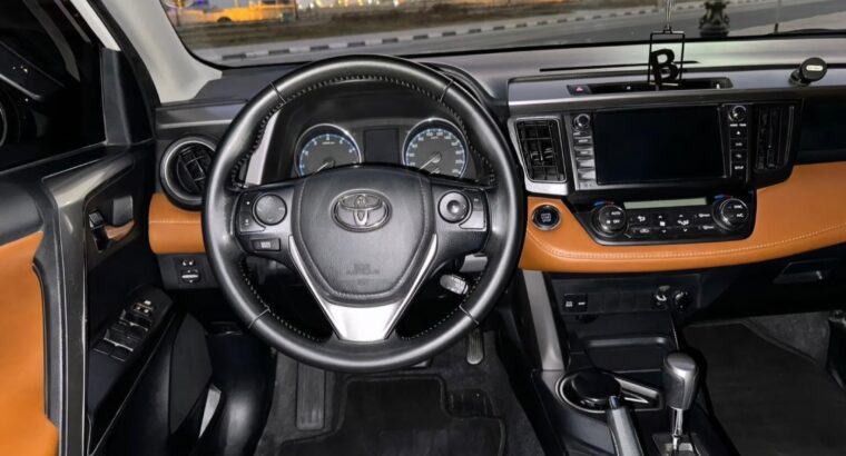 Toyota Rav4 VXR 2018 Gcc for sale