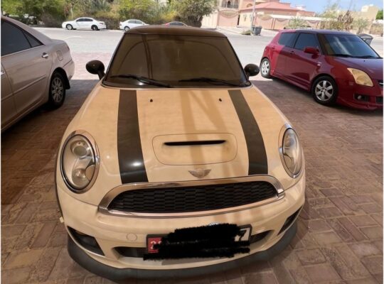 Mini Cooper S coupe 2012 Gcc for sale