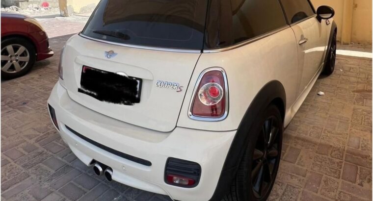 Mini Cooper S coupe 2012 Gcc for sale