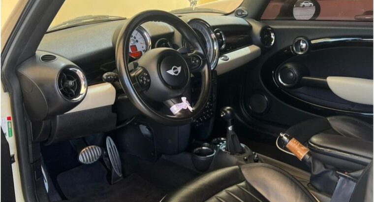 Mini Cooper S coupe 2012 Gcc for sale