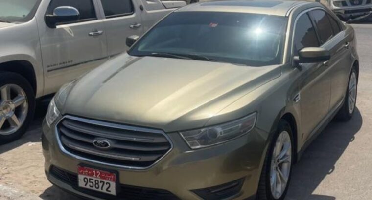 Ford Taurus mid option 2013 Gcc