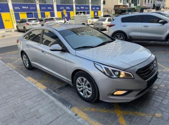 Hyundai Sonata Gcc 2016 in good condition