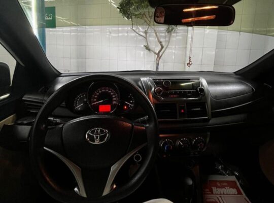 Toyota Yaris 2016 SE Gcc in good condition