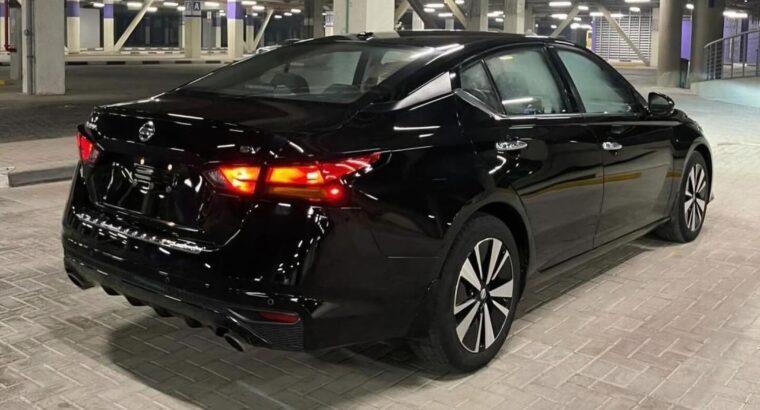 Nissan Altima SV 2021 USA imported