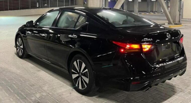 Nissan Altima SV 2021 USA imported