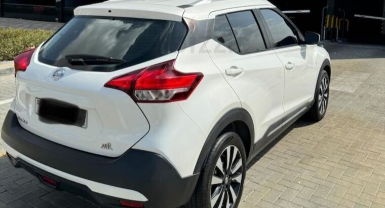 Nissan kicks full option 2018 Gcc for sale