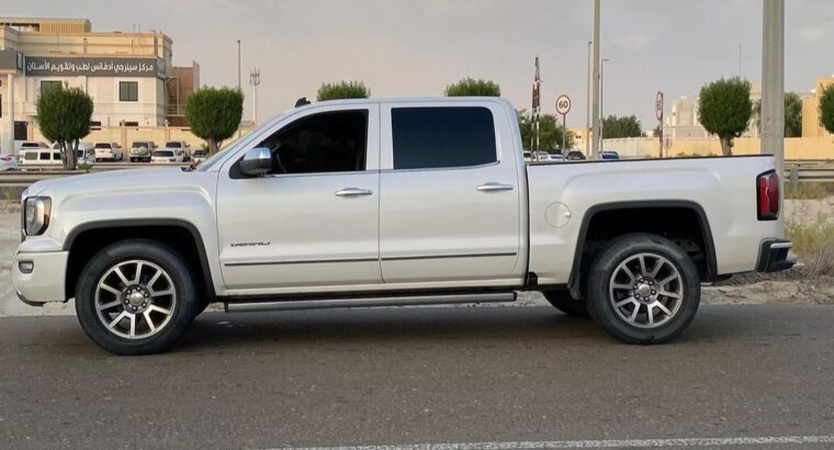 Gmc sierra Denali 2017 Gcc for sale