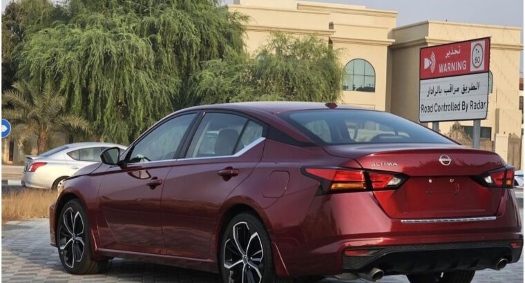 Nissan Altima SR 2023 USA imported for sale