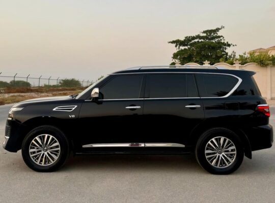 Nissan patrol platinum 2021 Gcc for sale