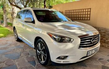 Infiniti JX35 full option 2013 Gcc in good condit