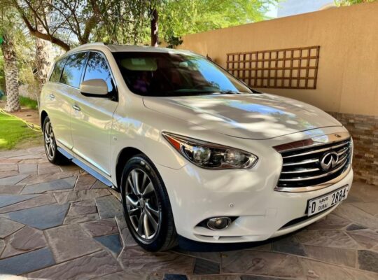 Infiniti JX35 full option 2013 Gcc in good condit