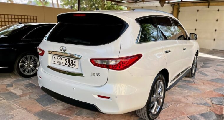 Infiniti JX35 full option 2013 Gcc in good condit