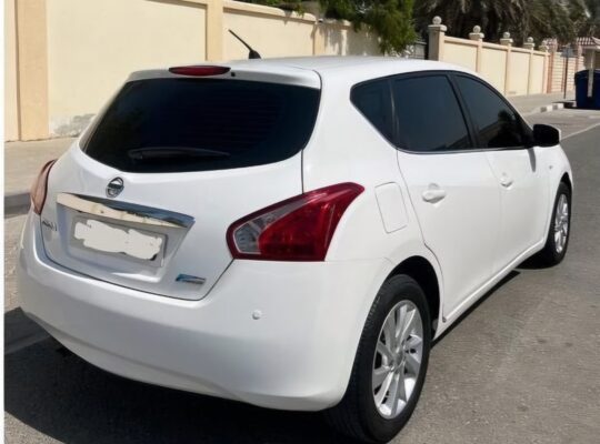 Nissan Tiida 2016 Gcc Hatchback for sale