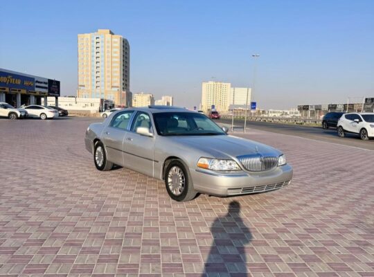 Lincoln Town car signature 2007 USA imported