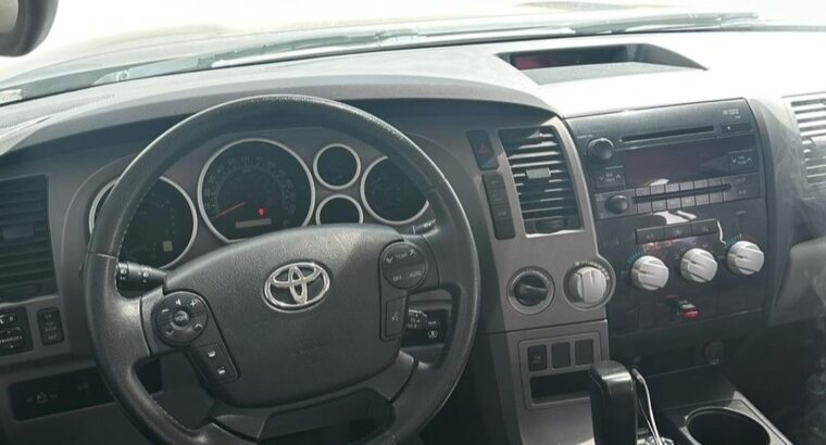 Toyota Tundra 5.7 2011 USA imported for sale