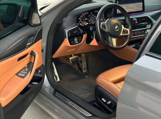 BMW 530 M kit full option 2022 Gcc for sale