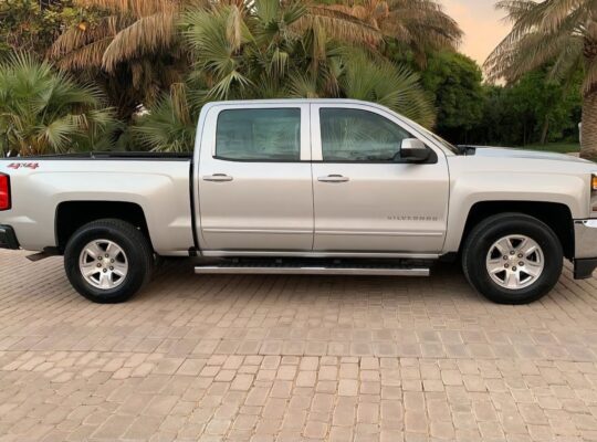 Chevrolet Silverado 2018 Gcc in good condition