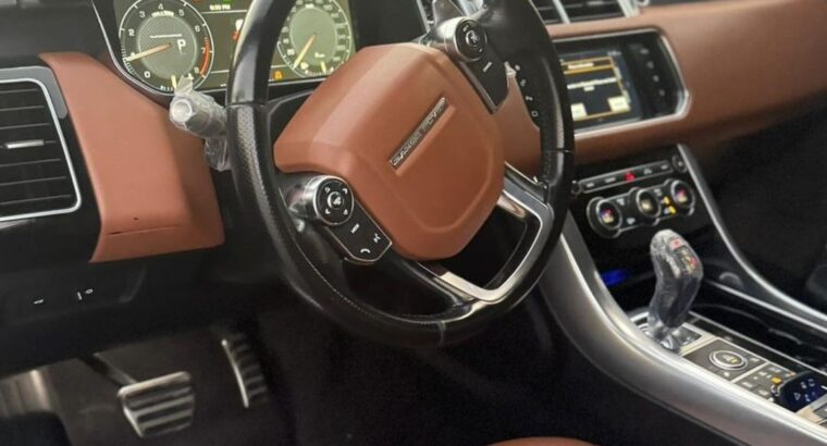 Range Rover sport SE 2016 Gcc for sale