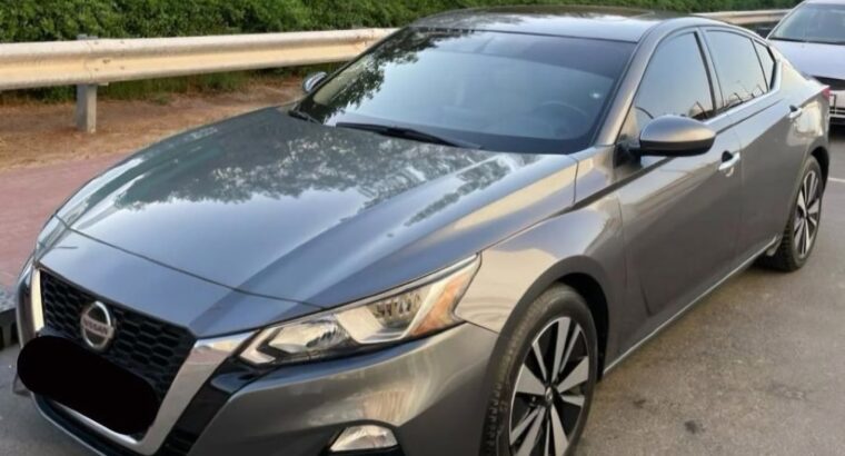 Nissan Altima SV 2020 Gcc for sale