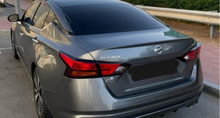 Nissan Altima SV 2020 Gcc for sale