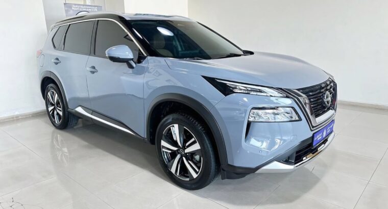 Nissan X trail SL 2023 Gcc full option