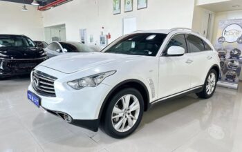 Infiniti Fx37 full option 2013 Gcc for sale