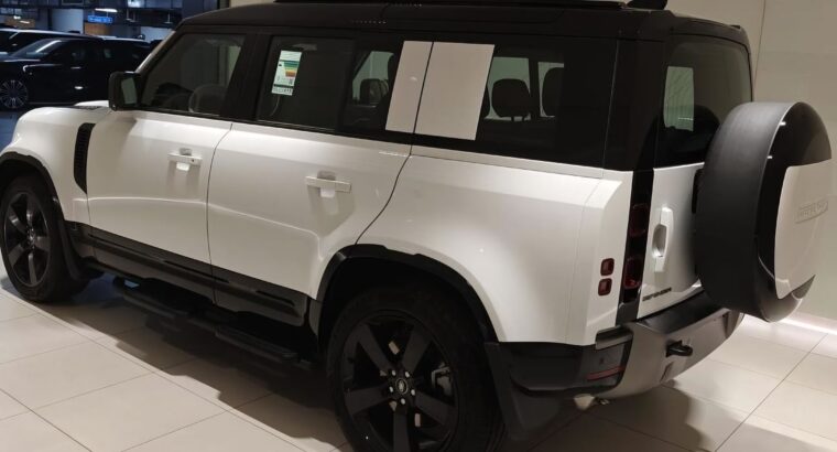 Land rover defender Dynamic 2025 Gcc for sale