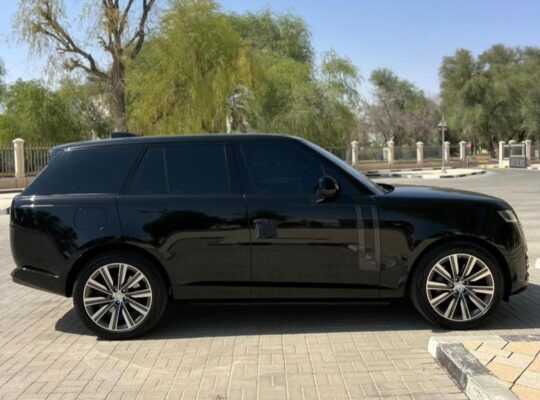 Range Rover vouge SE P530 full option Gcc 2022