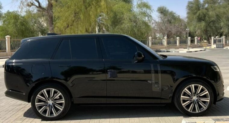 Range Rover vouge SE P530 full option Gcc 2022