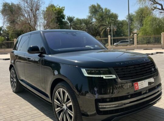 Range Rover vouge SE P530 full option Gcc 2022