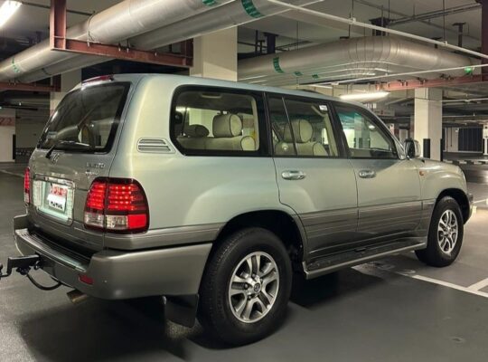 Lexus LX470 full option Gcc 2003 for sale